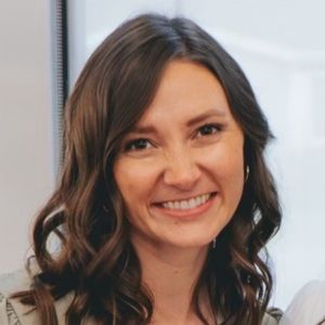 Meet your Posher, Lexie